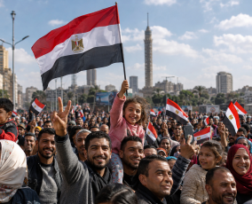 رئيس الوزراء: مراجعة البطاقات التموينية لضمان وصول الدعم إلى مستحقيه واستبعاد أصحاب الدخول المرتفعة