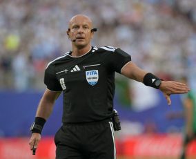 حكم مباراة مصر وإيران اليوم في كأس العالم 2026