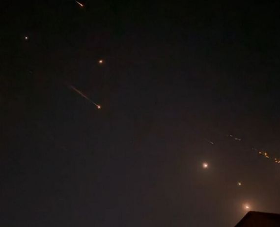 موجة صواريخ