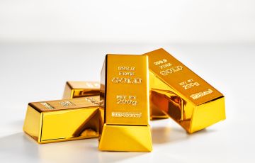  سعر أونصة الذهب مستوى 4700 دولار