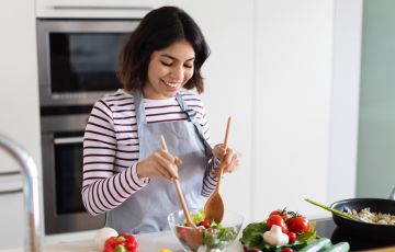 5 أفكار لسلطات قليلة الكالوري مناسبة للسحور