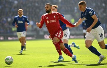 تمزق عضلي يبعد صلاح حتى نهاية الموسم