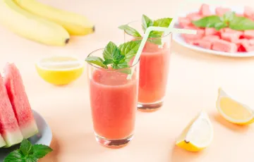 عصير البطيخ مع الموز