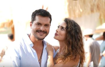 Alperen Duymaz & Özge Yağız