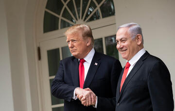 جمارك دبي تطلق برنامجا لإدارة الموهوبين البوابة