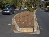 The median on Hawthorne Blvd. that golf legend Tiger Woods crossed before rolling his car in Rolling Hills Estates as seen on Wednesday. (Photo: Jim Ruymen/UPI)