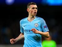 لاعب الوسط الإنجليزي فيل فودين (مانشستر سيتي)