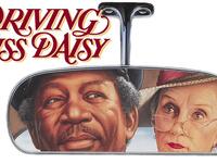 فيلم Driving Miss Daisy: عُرض لأول مرة عام 1989، وهو مأخوذ عن مسرحية تحمل نفس الاسم، يتناول الفيلم قصة الأنسة "دايزي جيسيكا تاندي" وصداقتها بسائقها العجوز صاحب البشرة الداكنة.