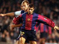 سيماو سابروسا: لعب لبرشلونة من 1999 حتى 2001 ولإسبانيول من 2012 حتى 2014