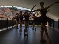 e 200 ballet students of Paraisopolis, the second largest favela in Sao Paulo, restarted rehearsals after five months with a coreography about a police operation that put their community in mourning last year. NELSON ALMEIDA / AFP