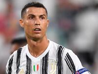 5- البرتغالي كريستيانو رونالدو (44.5 نقطة)