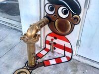 American street artist Tom Bob