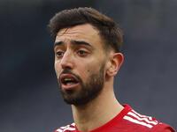 6- برونو فيرنانديش (مانشستر يونايتد) بقيمة 90 مليون يورو وارتفاع 42 مليوناً عن الصيف الماضي
