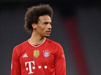 10- ليروي ساني (من مانشستر سيتي إلى بايرن ميونيخ) مقابل 52 مليون يورو