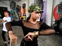 Cuban dance troupe Datway becomes popular 