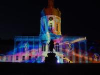 The festival's motto this year is "Creating tomorrow" with sponsors pledging to a cleaner environmentally friendly future. Many projections and installations featured themes such as sustainability and CO2 neutrality. 