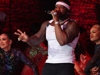 50 Cent Makes Surprise ‘In Da Club’ Performance
