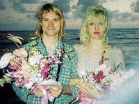 Kurt & Courtney Love married in Waikiki, in their pyjamas