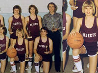 Brad Pitt at 14, on the basketball team
