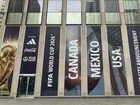 المدن المستضيفة لكأس العالم 2026: ستستضيف 16 مدينة المونديال، 11 في أمريكا، و2 في كندا و3 في المكسيك.