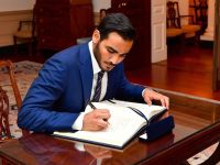 الشيخ محمد بن حمد بن خليفة آل ثاني (34 عامًا): درس الأمير البالغ من العمر 32 عامًا ماجستير في إدارة الأعمال من جامعة هارفارد ويتحدث العربية والإنجليزية والفرنسية بطلاقة. كما أنه القائد السابق لمنتخب قطر للفروسية وقاد اللحظة التاريخية عندما فازت قطر باستضافة كأس العالم لكرة القدم 2022.