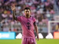 Inter Miami's Argentine forward #10 Lionel Messi waves during the MLS football match between Orlando City and Inter Miami FC at Chase Stadium in Fort Lauderdale, Florida, on March 2, 2024. (Photo by Chris ARJOON / AFP)