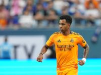 Rodrygo #11 of Real Madrid moves the ball against Chelsea during a pre-season friendly match at Bank of America Stadium on August 06, 2024 in Charlotte, North Carolina. Grant Halverson/Getty Images/AFP (Photo by GRANT HALVERSON / GETTY IMAGES NORTH AMERICA / Getty Images via AFP)