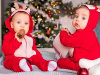 أفكار تصوير الأطفال بأجواء تناسب عيد الكريسماس