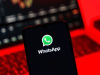 U.S. bans WhatsApp on government devices 