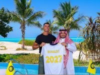 Cristiano Ronaldo extends Al Nassr contract to 2027 with €400M salary