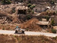 Lebanese army begins collecting weapons from Palestinian camps in Tyre 