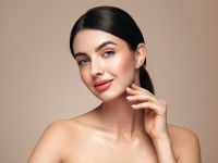 طرق طبيعية لتبييض الوجه سريعًا قبل أي مناسبة