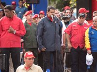 مادورو يقسم الولاء المطلق للشعب الفنزويلي