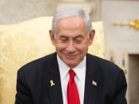 احتجاجات شعب نتنياهو ضد طلبه للعفو الرئاسي 