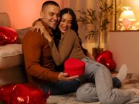 أفكار لقضاء ليلة عيد الحب في المنزل مع شريكك