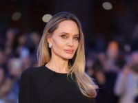 أنجلينا جولي