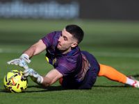 أرقام مذهلة تؤكد نجاح صفقة حارس برشلونة