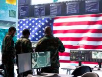 البيت الأبيض يقيم المخاطر… والخيارات العسكرية تُطرح على الطاولة