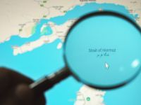 تصاعد التوترات في مضيق هرمز