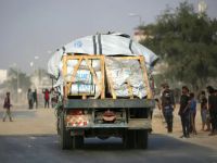 المساعدات في غزة تتباطئ 