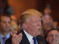  الرئيس دونالد ترامب