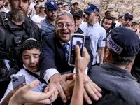 Ben-Gvir with supporters