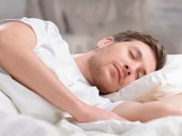 تفسير رؤية الرجل لزوجته متبرجة في المنام