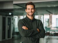 صفات مواليد شهر 7 للرجال