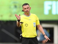 حكم مباراة هولندا والسويد في كأس العالم 2026