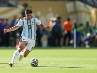 جوليان الفاريرز هدف برشلونة الإسباني