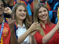الأميرتان ليونور وصوفيا تخطفان الأضواء في ليلة تتويج إسبانيا  بكأس العالم