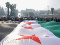 مقتل جندي وإصابة اثنين بهجوم لمجهولين شرقي دير الزور في سوريا