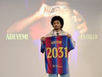 أول تعليق من مدرب برشلونة على أداء كريم أديمي في مشاركته الأولى