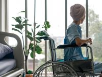 ممثلة شهيرة تفاجئ جمهورها بإعلان إصابتها بالسرطان ..إليك التفاصيل 